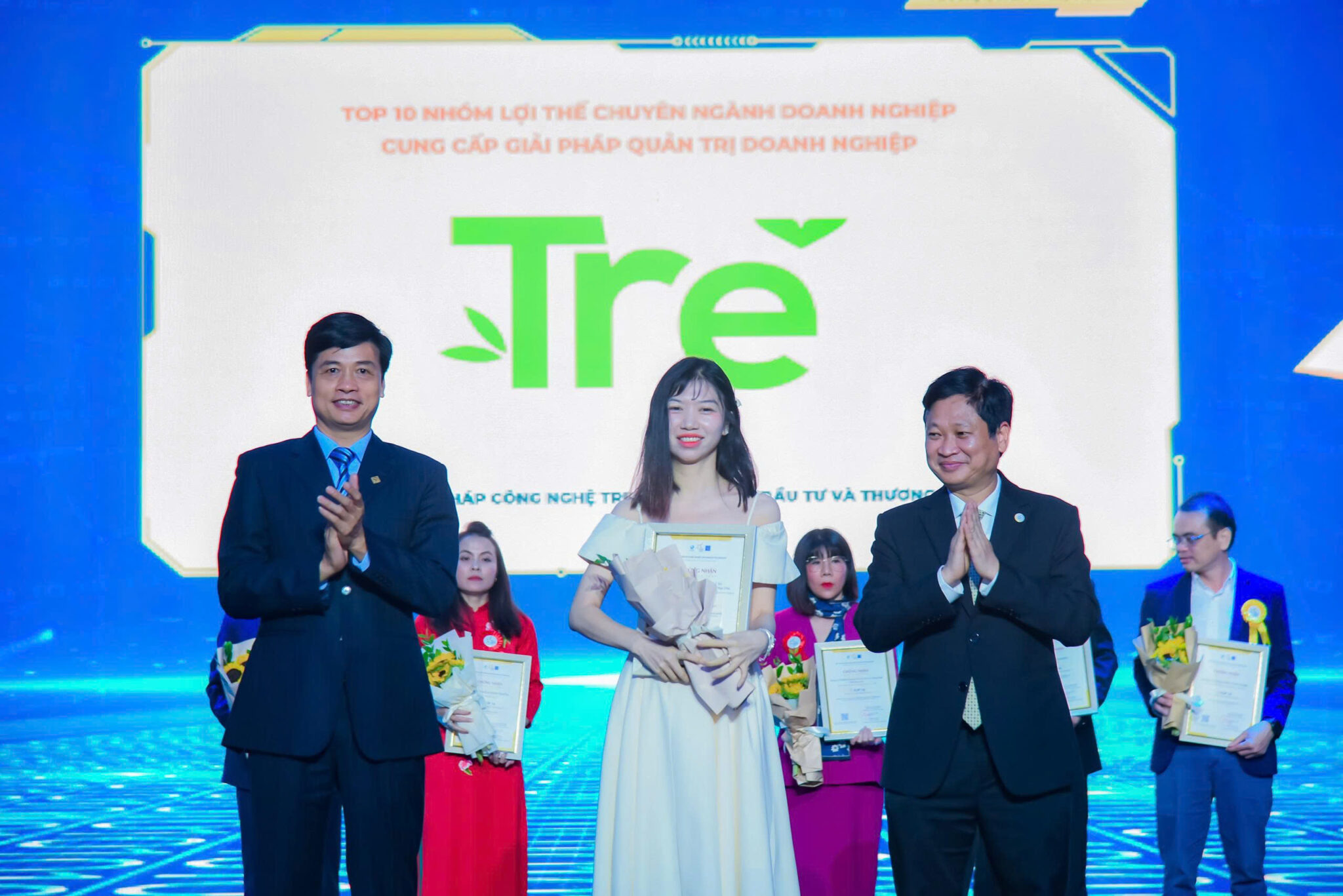 Tre – DẤU MỐC KHẲNG ĐỊNH VỊ THẾ TRÊN BẢN ĐỒ CÔNG NGHỆ SỐ VIỆT NAM